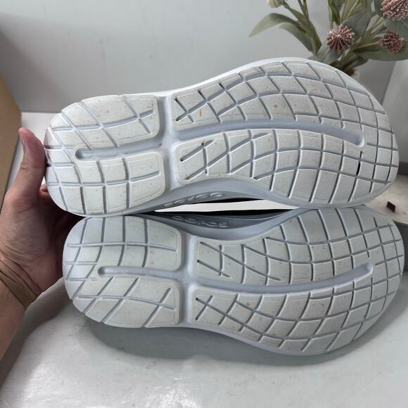 OOFOS OOmg Sport LS Low Sneakers Active Recovery Black/White Men's 11 - Picture 9 of 11